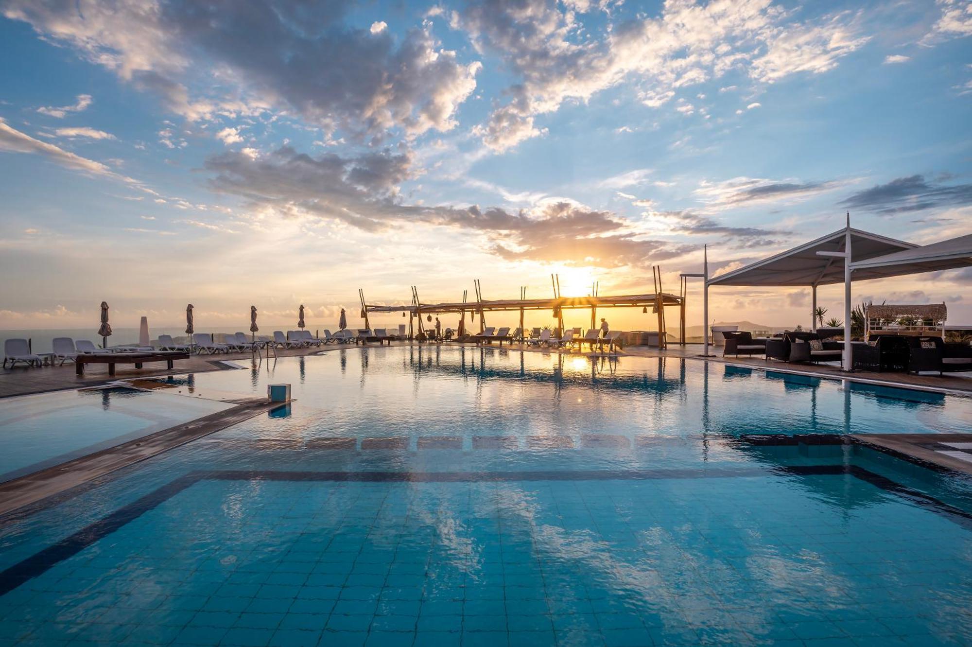 Orizontes Hotel Santorini Pýrgos Exteriér fotografie